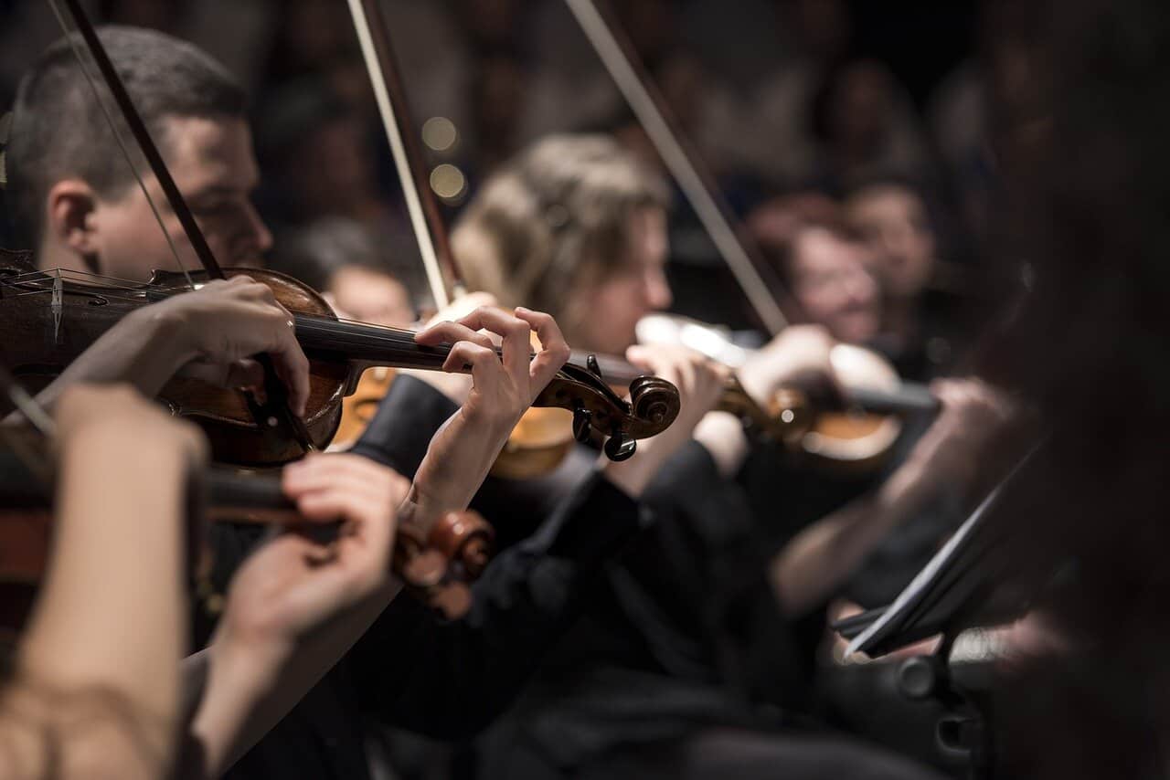 Wybierasz się na koncert muzyki klasycznej? Przygotuj się odpowiednio!