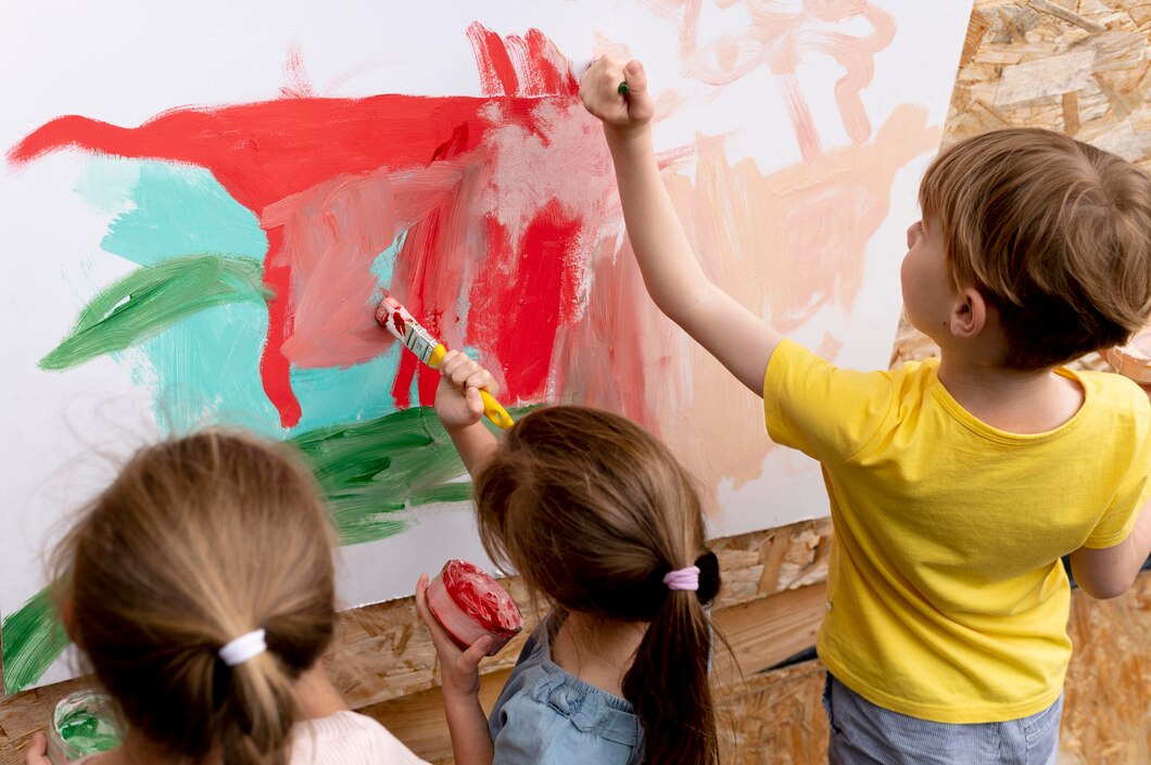 Jak dwujęzyczne zajęcia wpływają na rozwój umiejętności artystycznych u dzieci?
